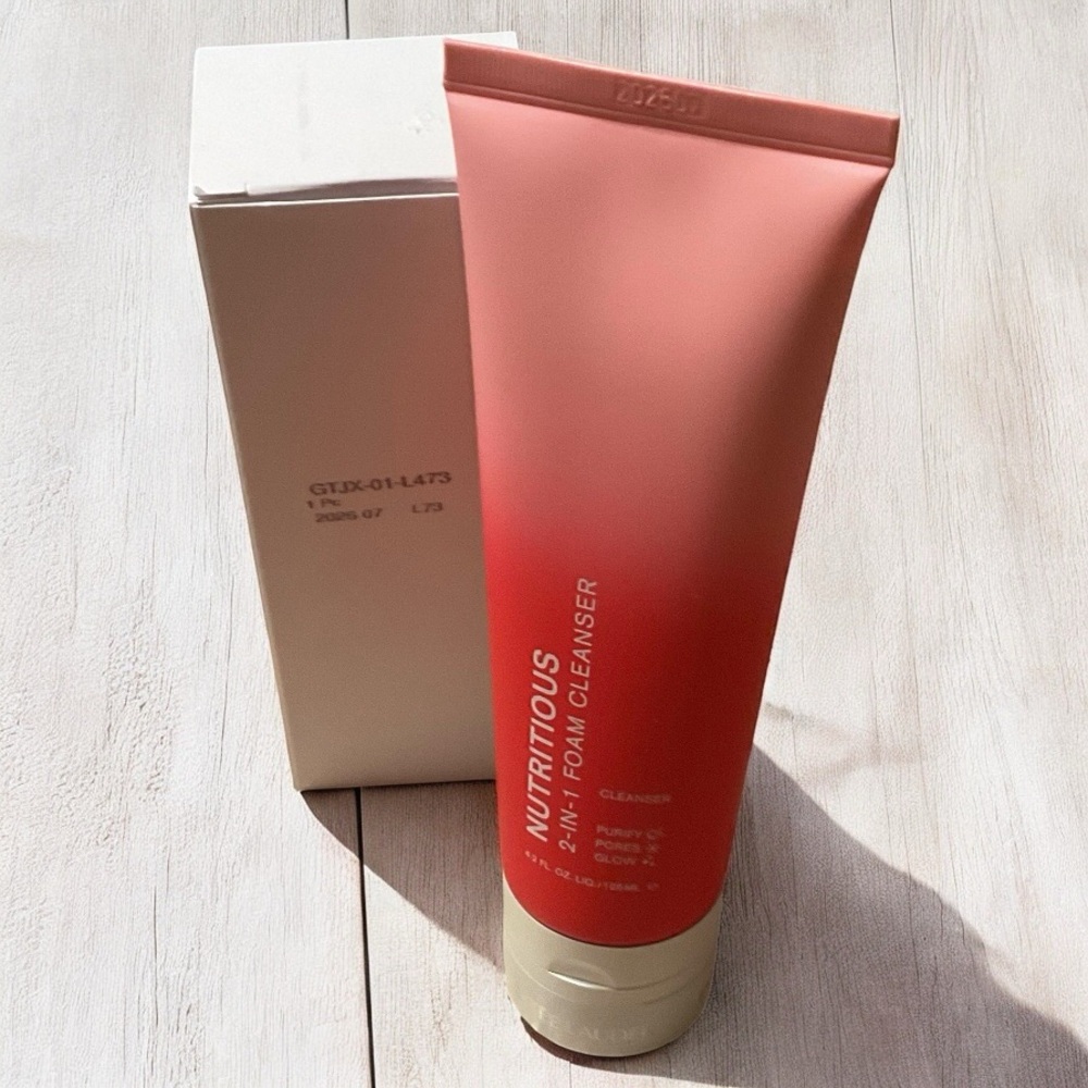 Estee Lauder Nutritious 2-in-1 Foam Cleanser/Purifying Mask 4.2 Oz.